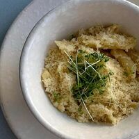 Макароны с сыром в Усадьба на дворянской
