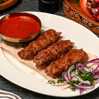 Люля-кебаб из баранины в Кура-гриль по цене 550 ₽