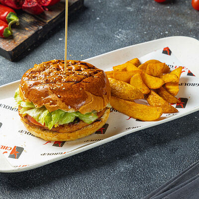 Чикенбургер в CHEF BURGER Три вокзала Депо по цене 650 ₽