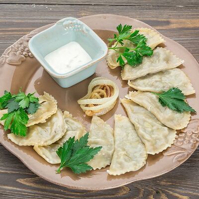 Вареники с картофелем и грибами в VASILCHUKI Chaihona №1 по цене 300
