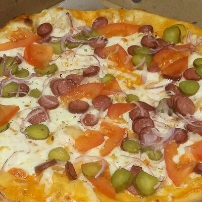 Пицца Охотничьяв Добрый Шеф по цене 555 ₽