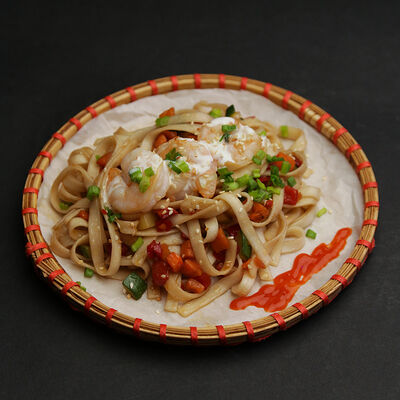 Удон креветки в Pho Tom по цене 360 ₽