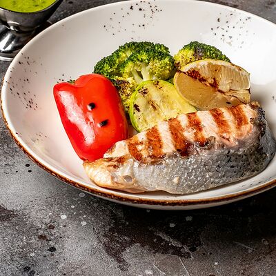 Стейк из лосося на Гриле в Torro Grill по цене 2190 ₽