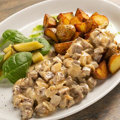 Язык в сливках с картофелем бэби в Дача по цене 1235 ₽