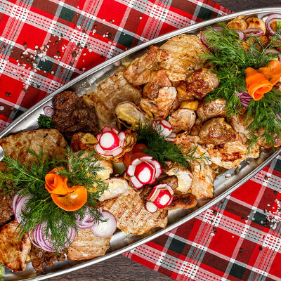 Мясное ассорти на гриле Балканская плата в Балкан Гриль по цене 5200