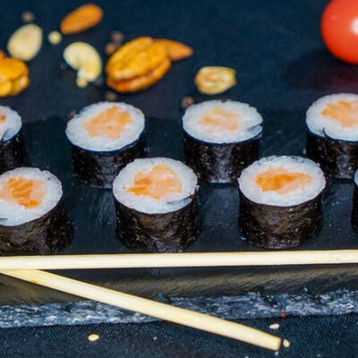 Сяки маки в Satori по цене 380 ₽