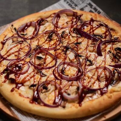 Пицца Чикен BBQ в Pro Pizza гирос и точка по цене 715 ₽