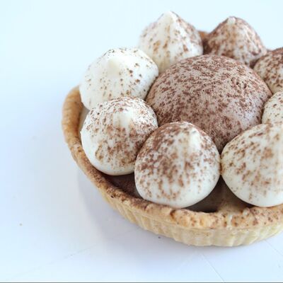 Тарталетка карамельная груша в Домашние тортики по цене 270 ₽