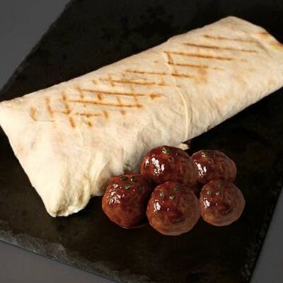 Шаурма с двойными митболами в Doner Kebab Family по цене 450 ₽