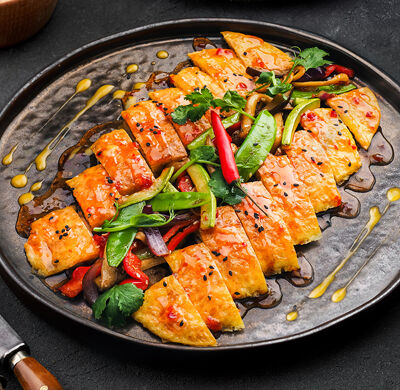 Куриная грудка запеченая с сыром в Mojo по цене 540