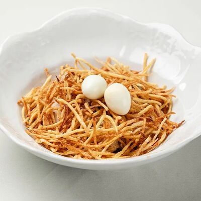 Гнездо глухаря с куриным филе в Кафе Калачи по цене 550 ₽