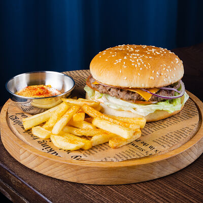 Комбо Бургер Pafos в Pafos по цене 680 ₽