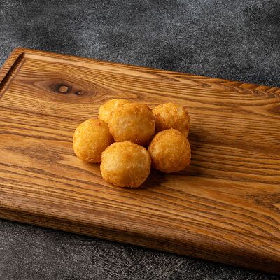 Сырные шарики в Black Star Burger по цене 378 ₽