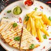 Кесадилья с курицей в Сытый Лось по цене 670