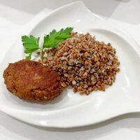 Котлета с гречкой в Бишкек