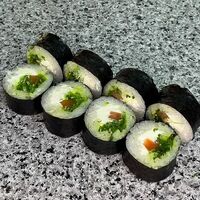 Ролл Футо с чукой в Yoshi sushi