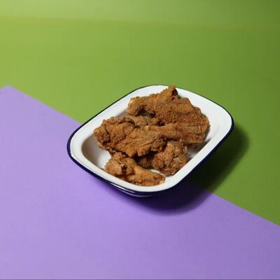 Крылышки в панировке в Шалаш Лаваш по цене 350 ₽