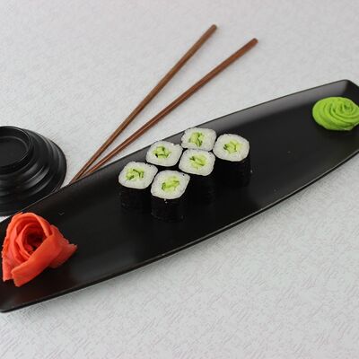 Ролл с огурцом в SUSHI GO по цене 279 ₽