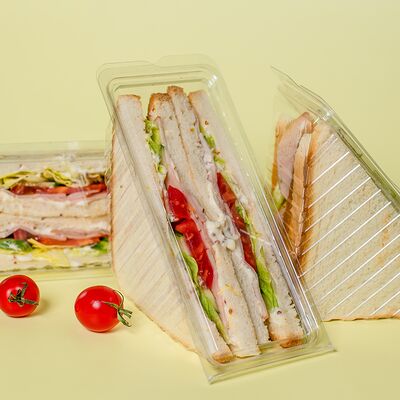 Сэндвич с курицей в LEMONADE по цене 210 ₽