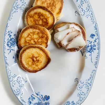 Оладьи с палтусом в Niki по цене 1200 ₽