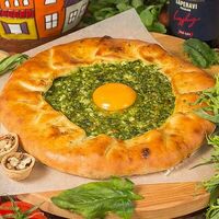 Хачапури со шпинатом и тархуном в Мушмула