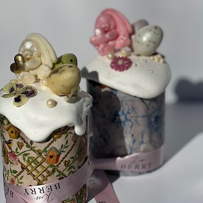 Кулич творожный с цукатами среднийв Kissberry по цене 950 ₽