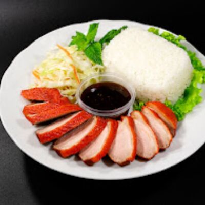 Рис с жареной уткой в Pho Bo 83 по цене 650 ₽