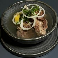 Махн шёлтяган с бараниной в Алтаргана