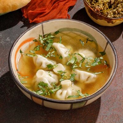 Бульон с мини-хинкали в Асканели Georgian Bistro по цене 490 ₽