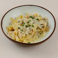 Феттуччине с курицей и грибами в COFFEESET