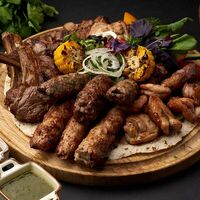 Ассорти шашлыков в Колхида Palace