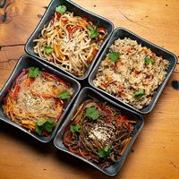 Wok с овощами в Gfood by Gorilla