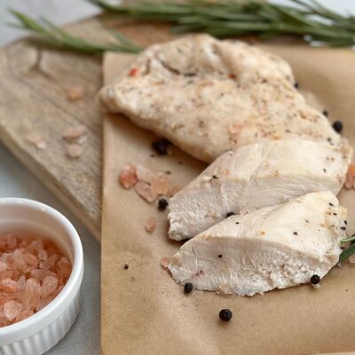 Куриная грудка Су-вид в Pokemania по цене 639 ₽