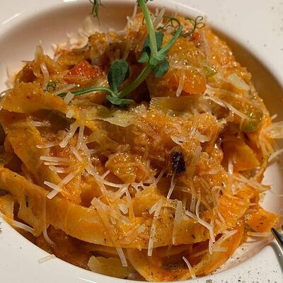 Фетучини с овощамив Дом по цене 660 ₽