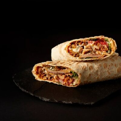 Шаурма со свининой в Хачучачу по цене 300 ₽