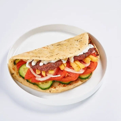 Гирос с говяжьей котлетой в Shaurma City по цене 606 ₽