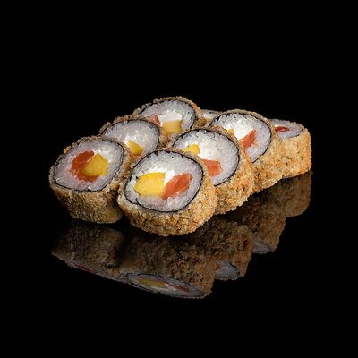 Горячий ролл Крейзи манки в Nishiki по цене 1300 ₽