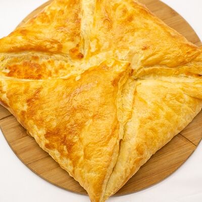 Лобиани слоёный в Ламазо Грузинская Кухня по цене 1260 ₽