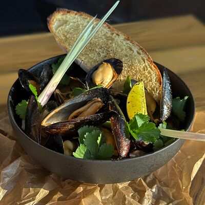 Мидии том ям в Voodoo bar по цене 1280 ₽