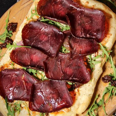 Брезаола-рукола в Капитал Grill & Beer по цене 1428 ₽