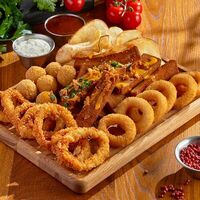 Ассорти пивных закусок в BBQ Beer Restaurant