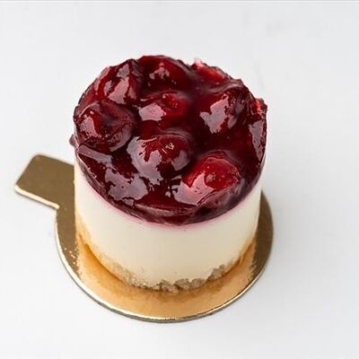 Чизкейк Вишня в Волконский по цене 635 ₽