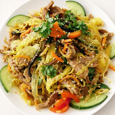 Лапша Фо Сао Вит в Food Hanoi по цене 690 ₽