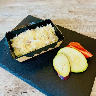 Паста с овощами, томатами и зеленым соусом в Сыр вашему дому по цене 385 ₽