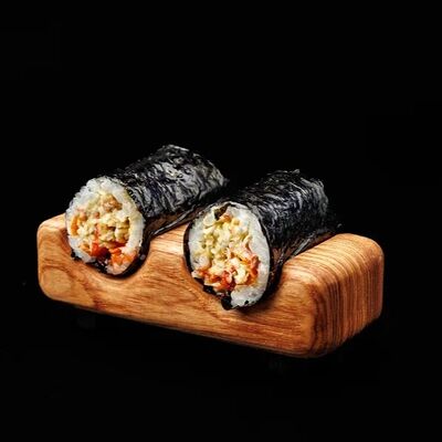 Хенд-ролл с крабом в Sushi please по цене 600 ₽