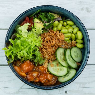 Поке с лососем в Хорошие руки Рыба по цене 1240 ₽