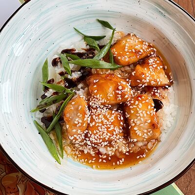 Корейская курочка в кисло-сладком соусе в Пряный Тимьян по цене 585 ₽