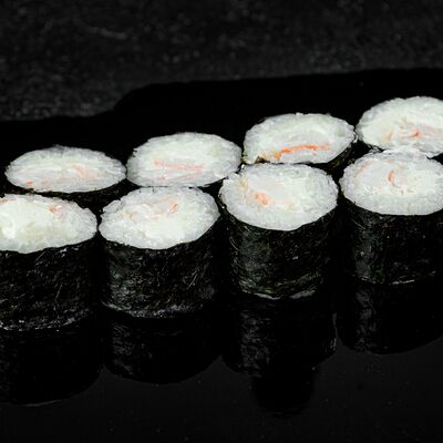 Маки с креветкой в Ем с Матрёшкой по цене 550 ₽