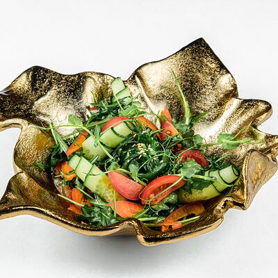 Салат из нежной телятины в Парк по цене 520 ₽