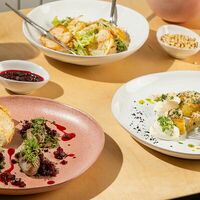 Логотип Семейное бистро Монти